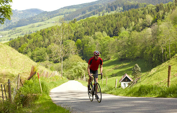 3 Cycling Workouts to Help You Conquer Hills